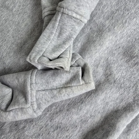 Athleta Girls Bundle 2 Sets Of Hooded Sweatets Size 7 Girls Gray White - Picture 7 of 11